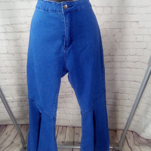 Blue jeans open bell leg.ππ - Picture 7 of 8